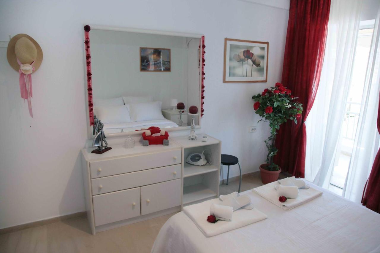 Hellas Dream Peraía Extérieur photo